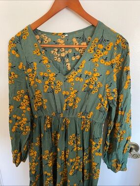 Green Floral V-Neck Tiered Dress with Yellow Print